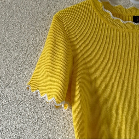 12th Heart Women’s Ribbed Top Sz Large Yellow Scallop Trimmings Coquette Cutesy - Picture 3 of 14